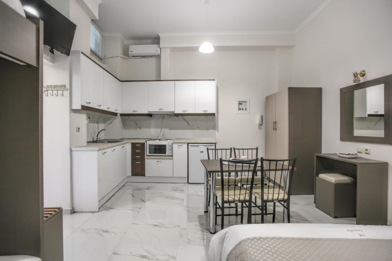Del Sol #3 Meteora Luxurious Family Suites Kalambaka Bagian luar foto