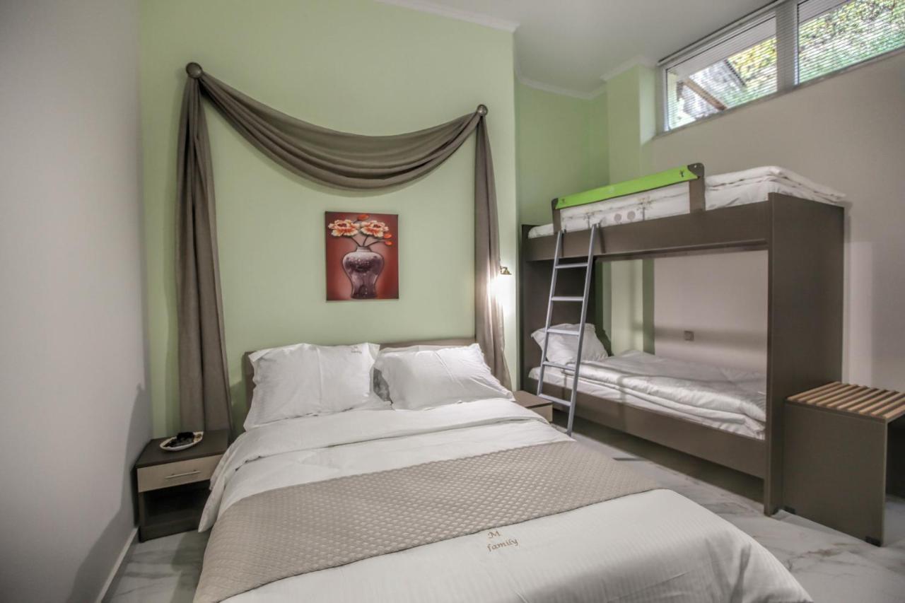 Del Sol #3 Meteora Luxurious Family Suites Kalambaka Bagian luar foto