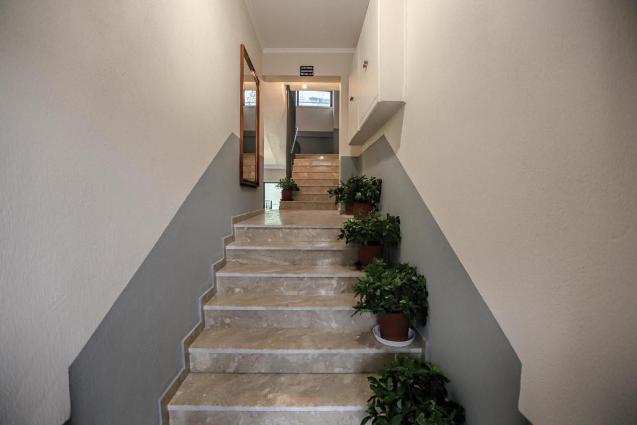 Del Sol #3 Meteora Luxurious Family Suites Kalambaka Bagian luar foto